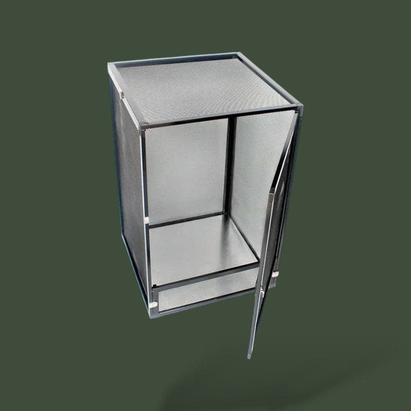 Terrarium taille moyenne en métal pour reptiles – L’Atelier Terrator